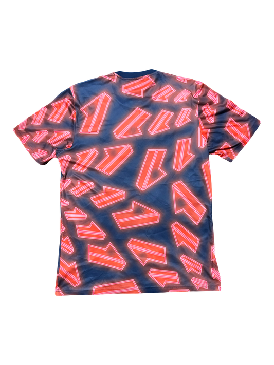 Juventus 2022/23 Pre Match Training Shirt (L)